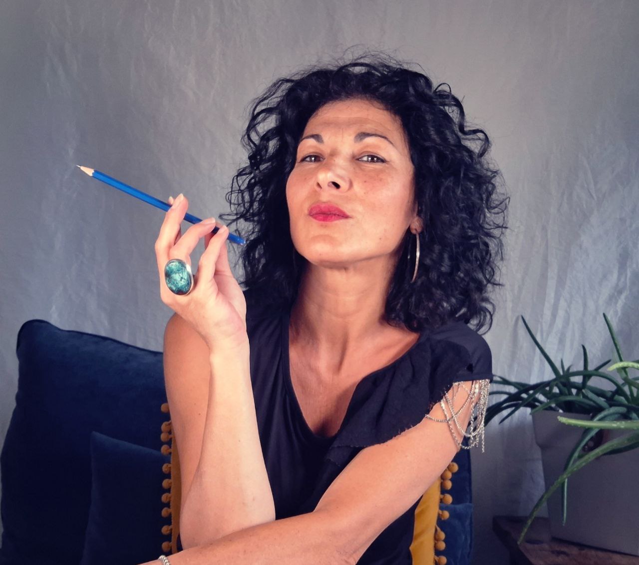 Sarah-Jane Iffra portrait artistique chanteuse alertes Lyon Vénissieux